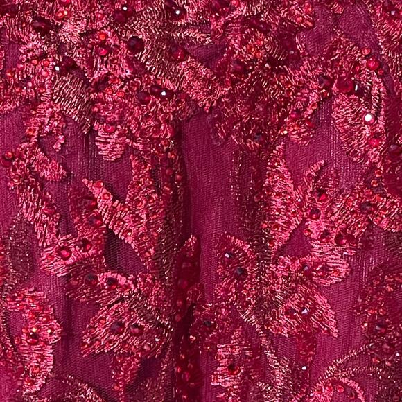 Mac Duggal Red Embellished Plunge Neck Illusion Mermaid Gown 20330 Size 2 NWT - Picture 11 of 12